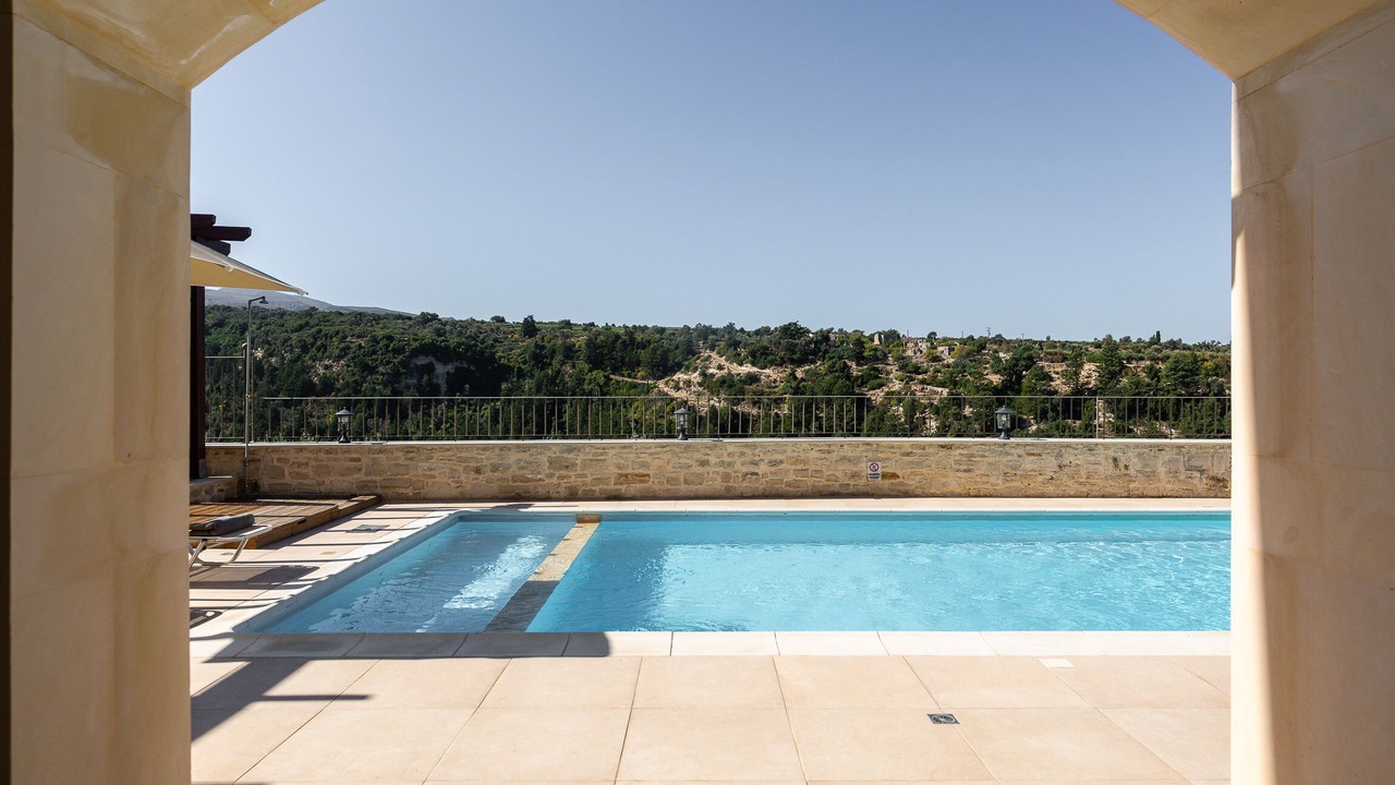 Photo of Outdoor in Margarites