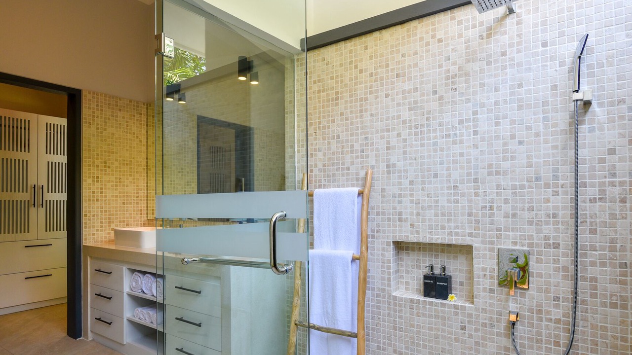 Photo of Bathroom in Lokapaksa