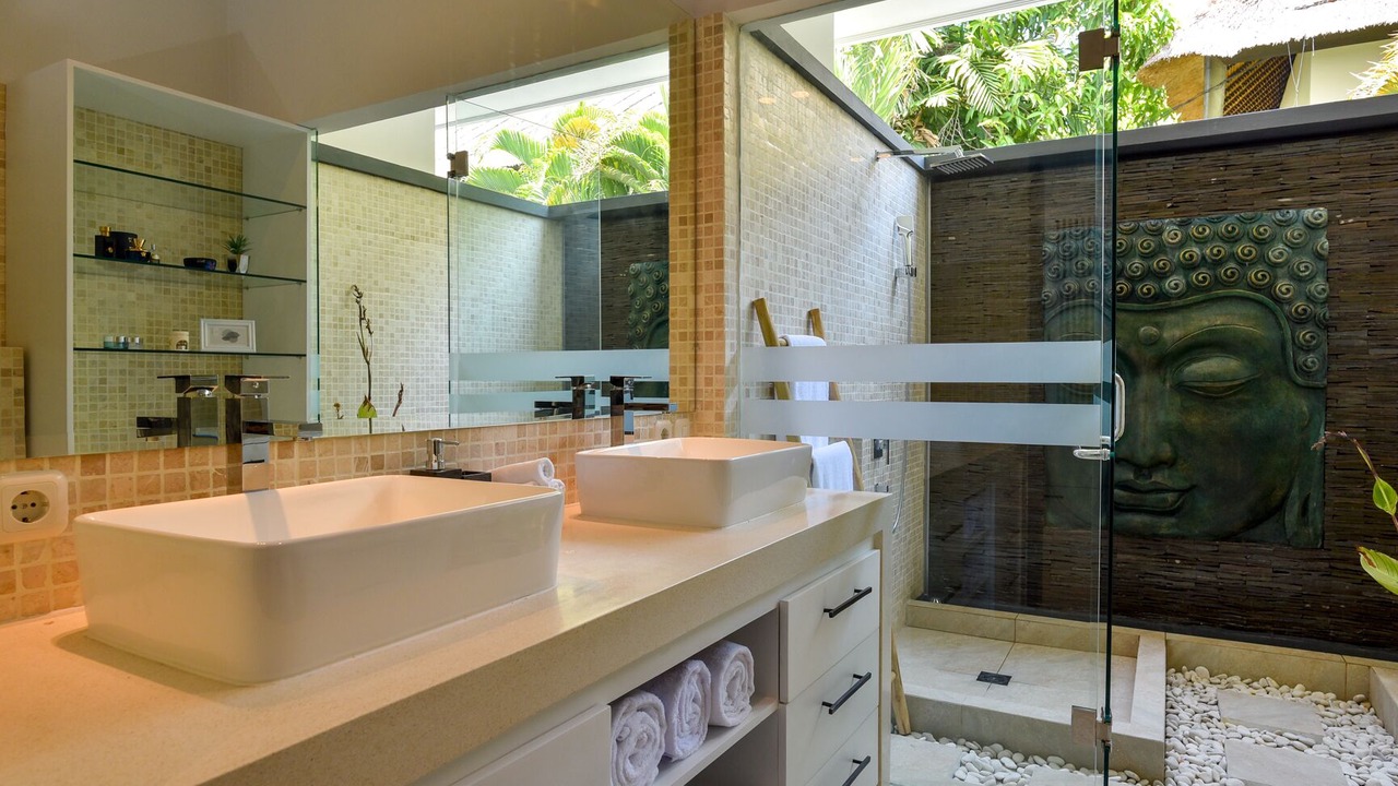 Photo of Bathroom in Lokapaksa