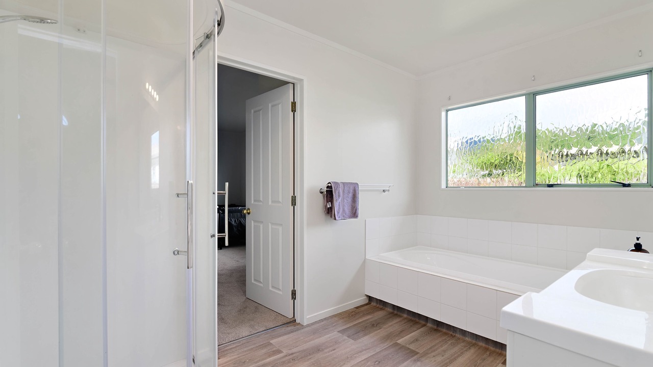 Photo of Bathroom in Kawaha Point