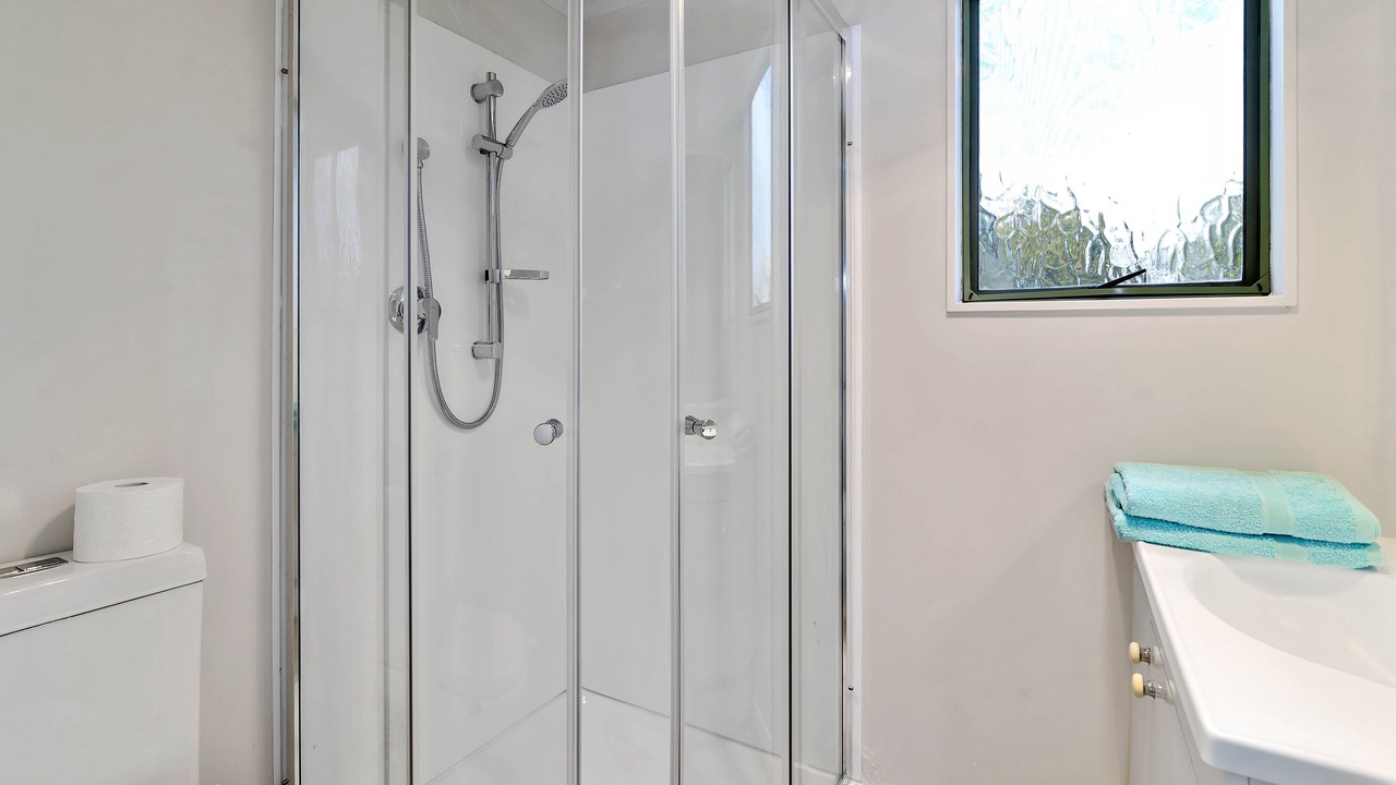 Photo of Bathroom in Kawaha Point