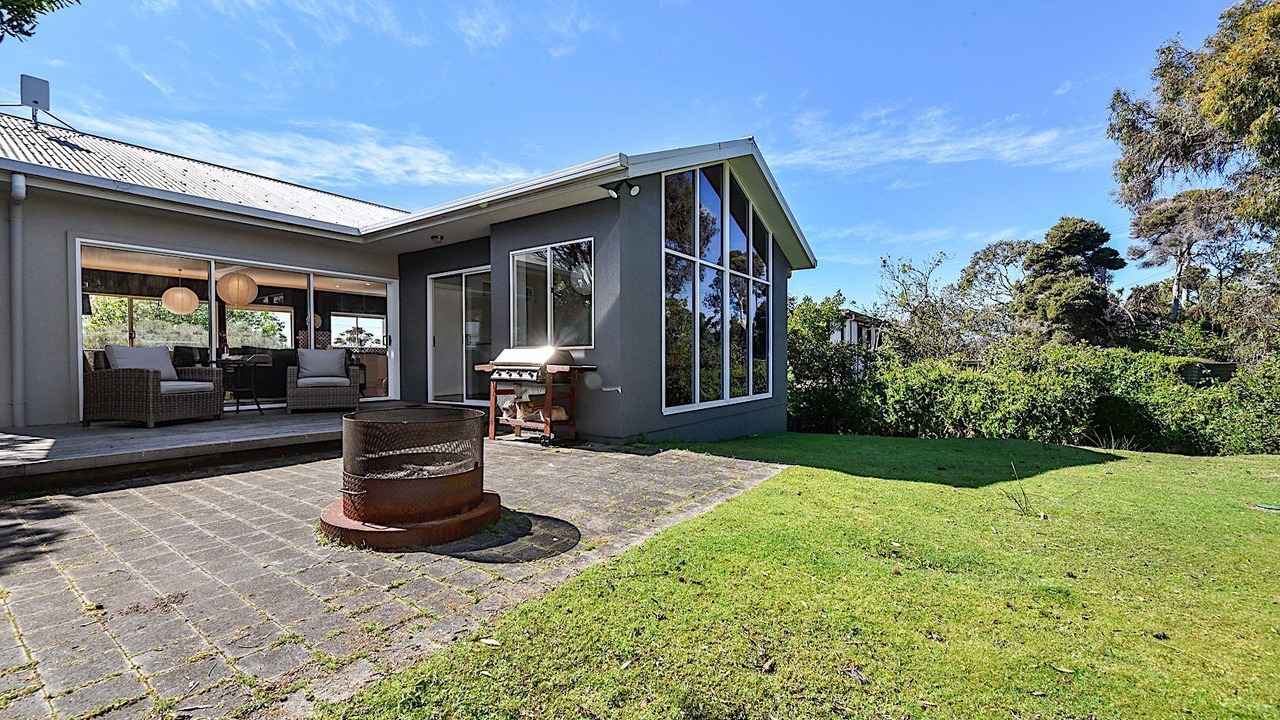 Photo of Outdoor in Greens Beach
