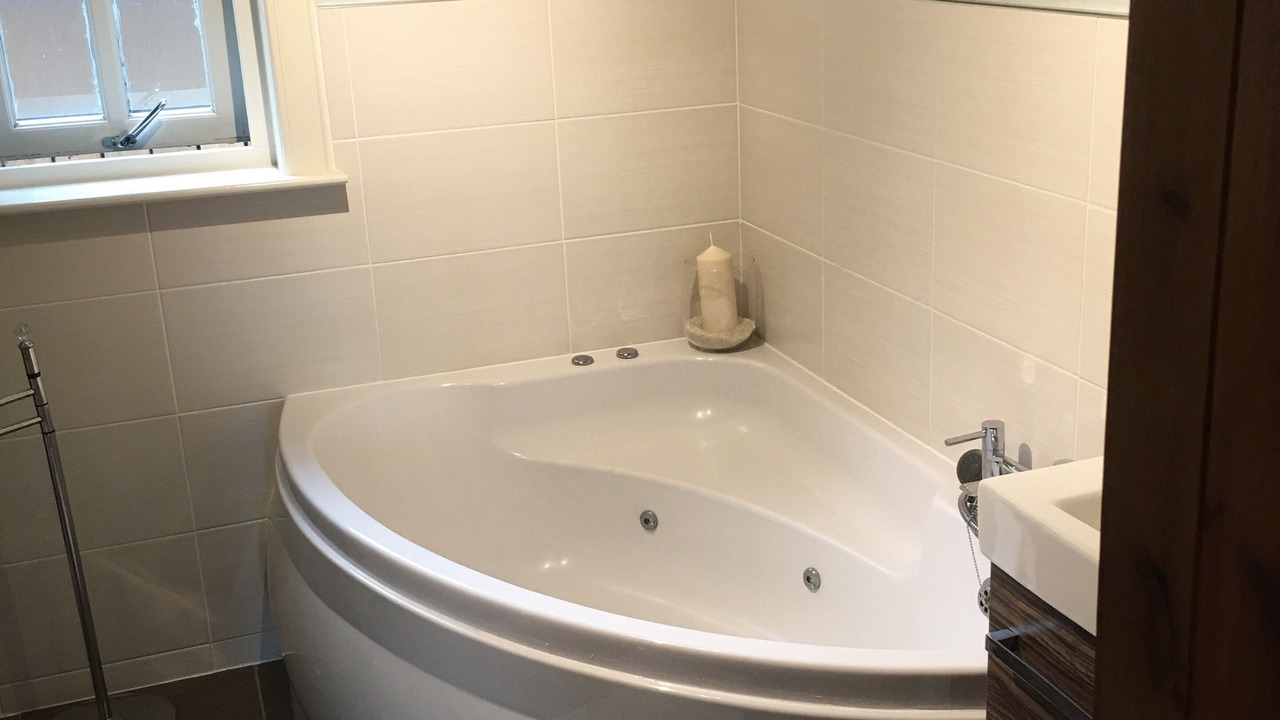 Photo of Bathroom in Lochend