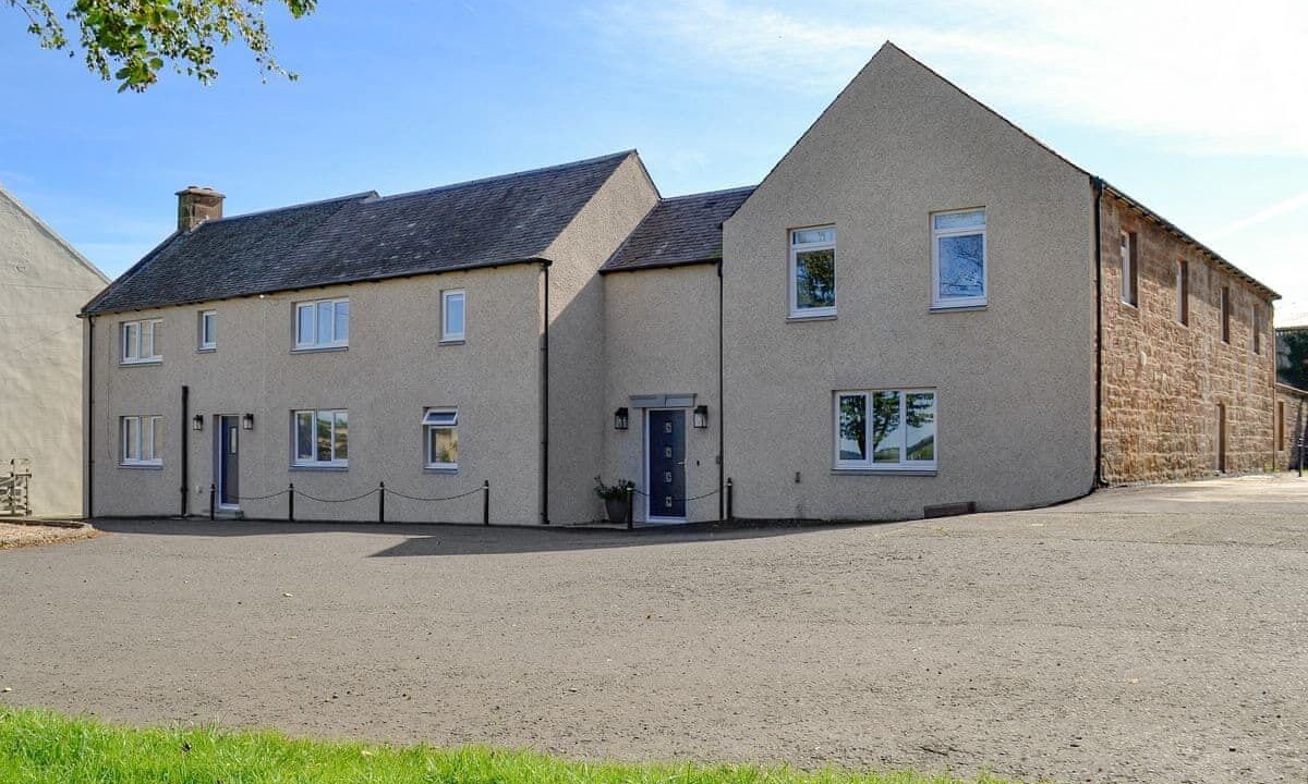 Photo of Others in Mauchline