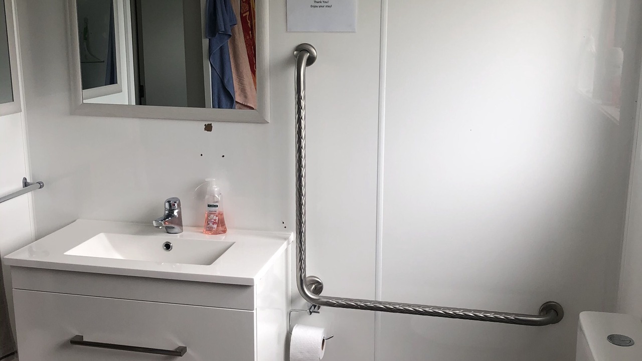 Photo of Bathroom in Atiamuri
