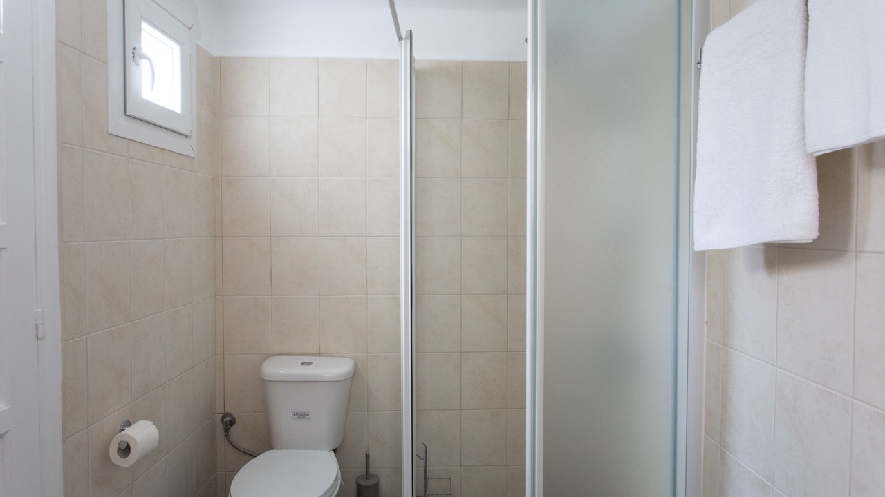 Photo of Bathroom in Keratsinion