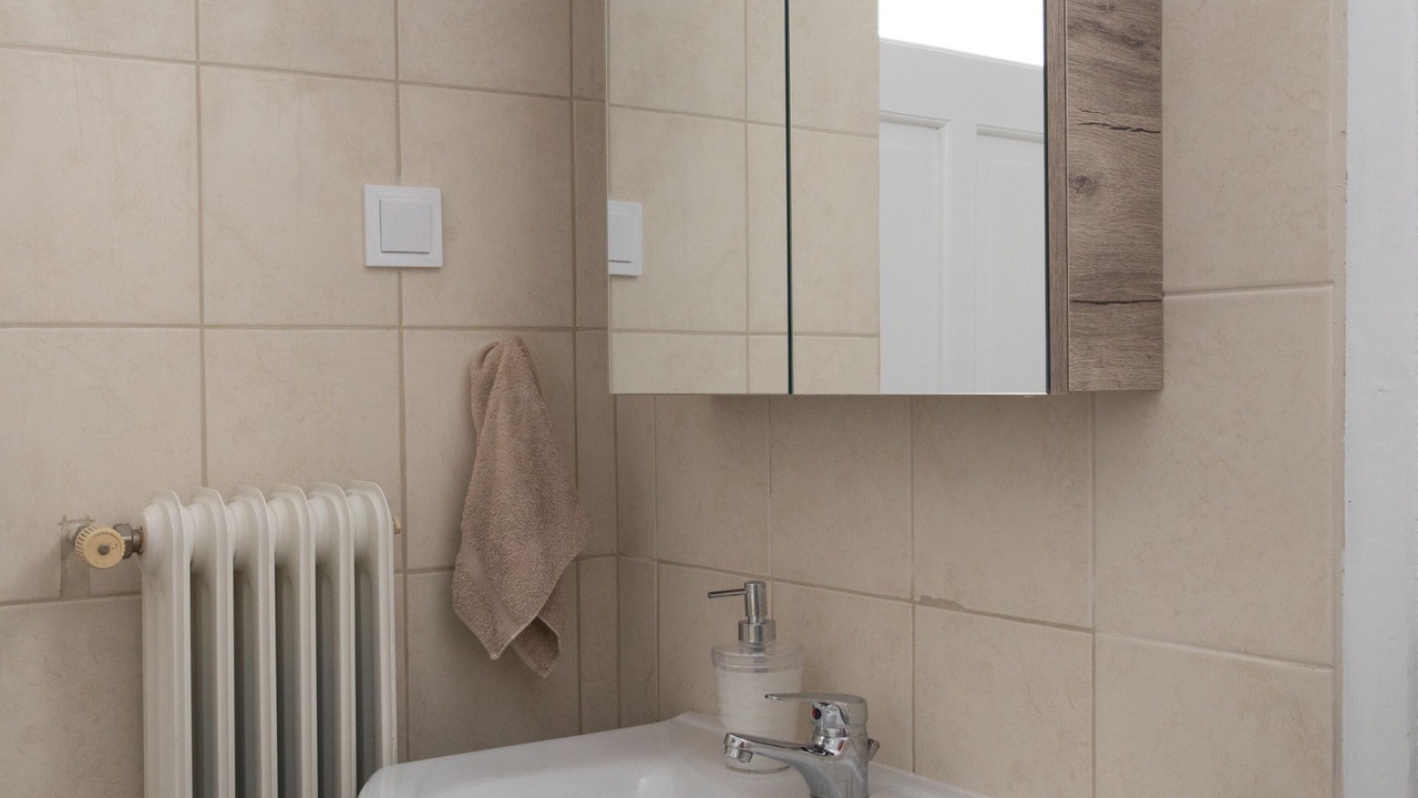 Photo of Bathroom in Keratsinion