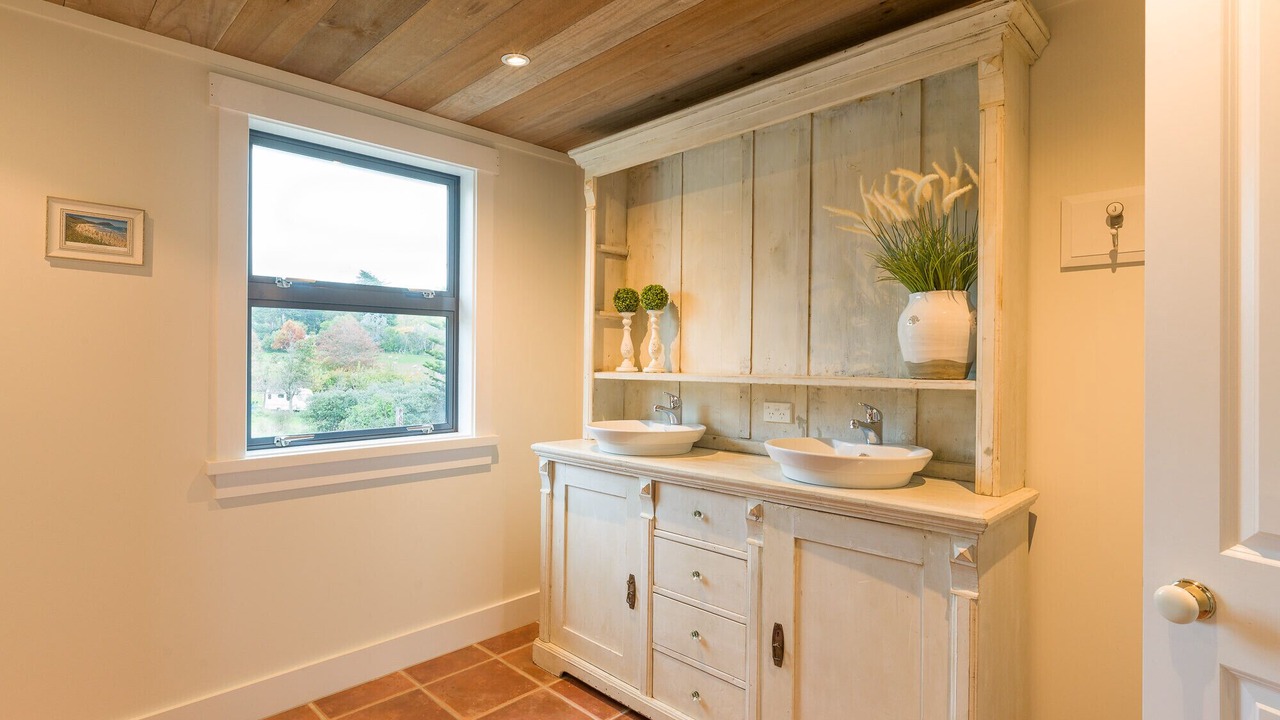 Photo of Bathroom in Ruby Bay