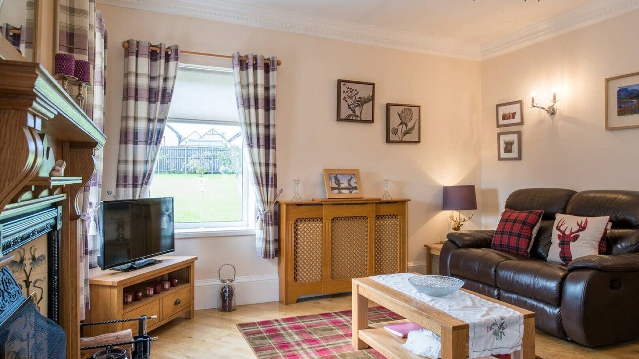 Photo of Livingroom in Airdrie