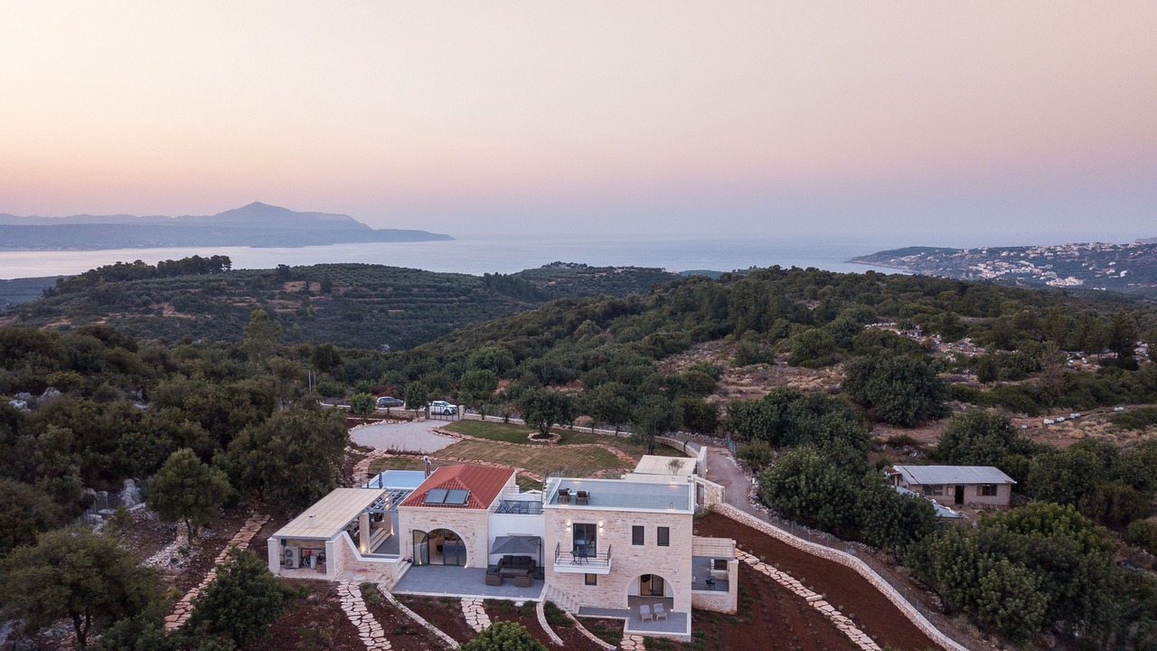 Photo of Outdoor in Douliana