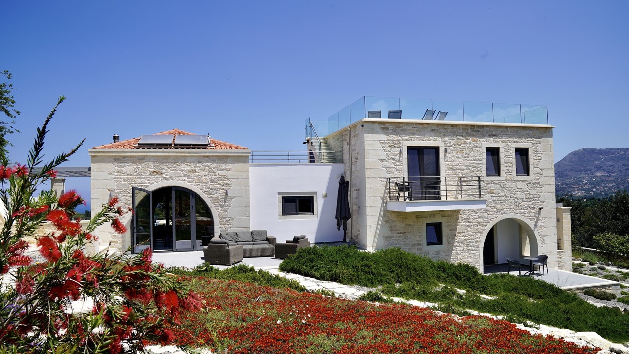 Photo of Outdoor in Douliana