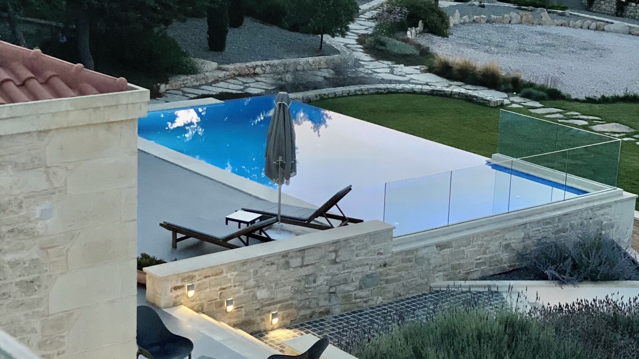 Photo of Outdoor in Douliana