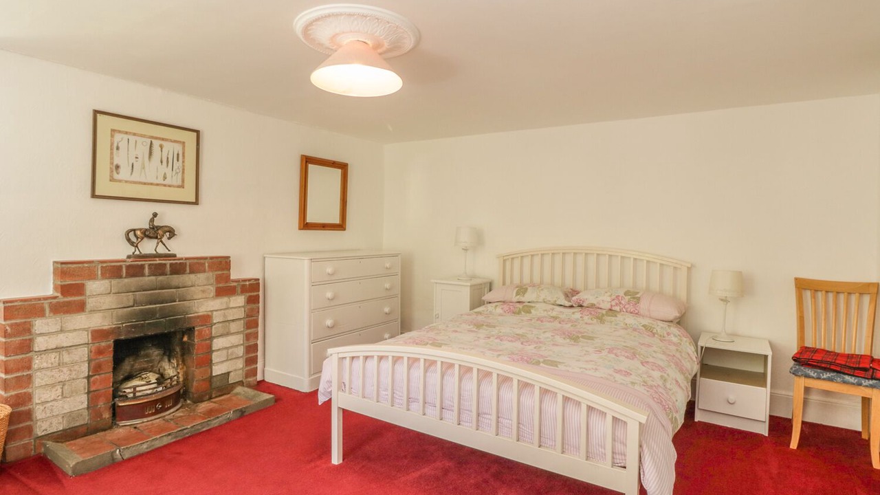 Photo of Bedroom in Lochearnhead
