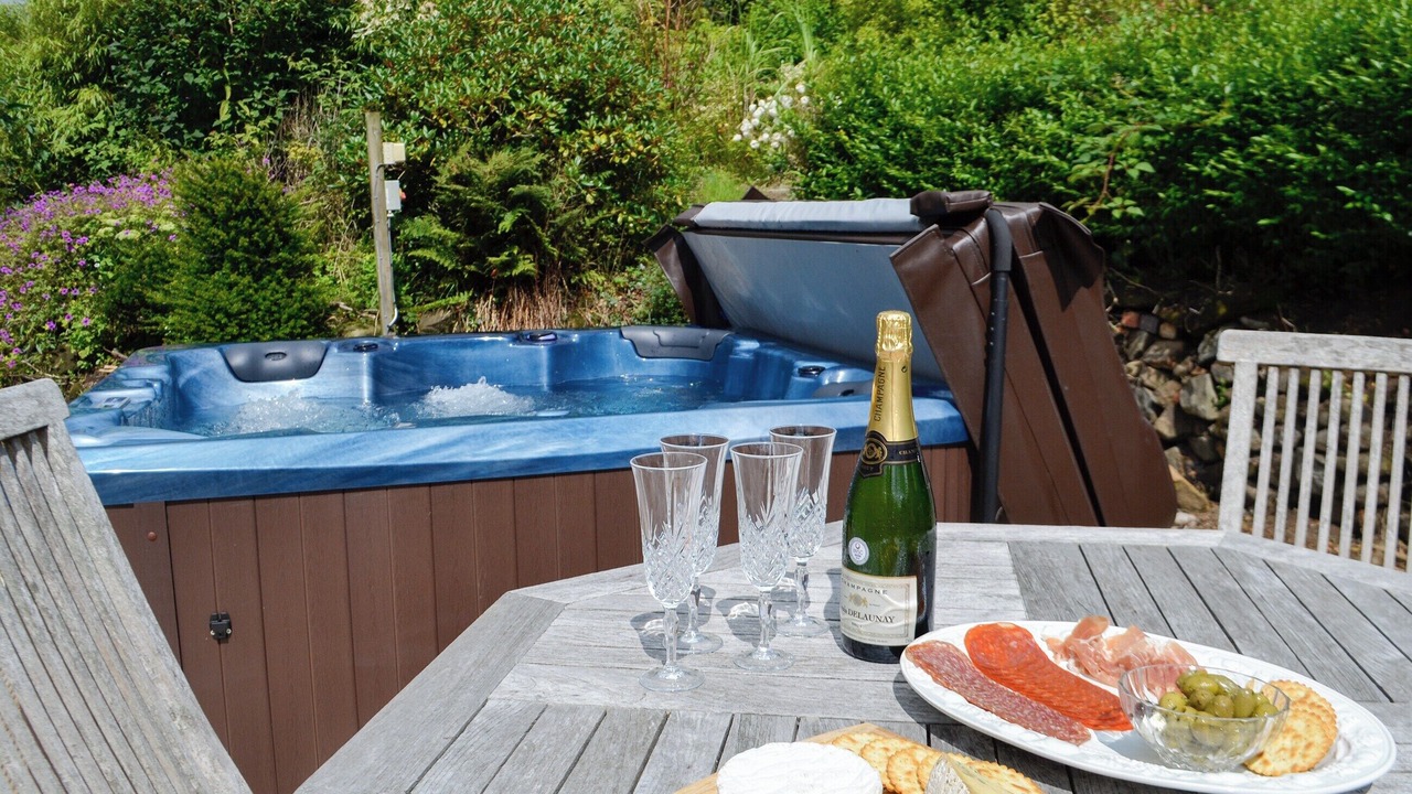 Photo of Outdoor in Mauchline