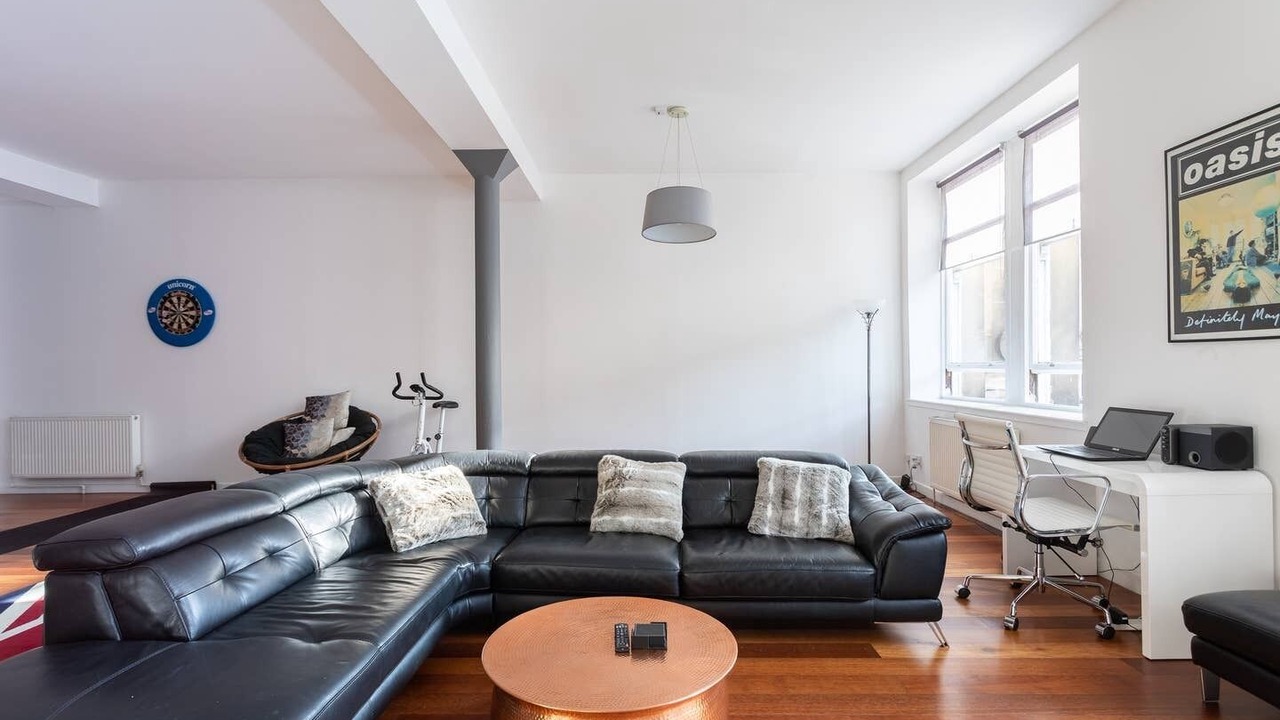Photo of Livingroom in Tradeston