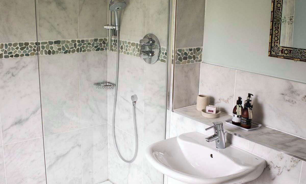 Photo of Bathroom in Lochailort
