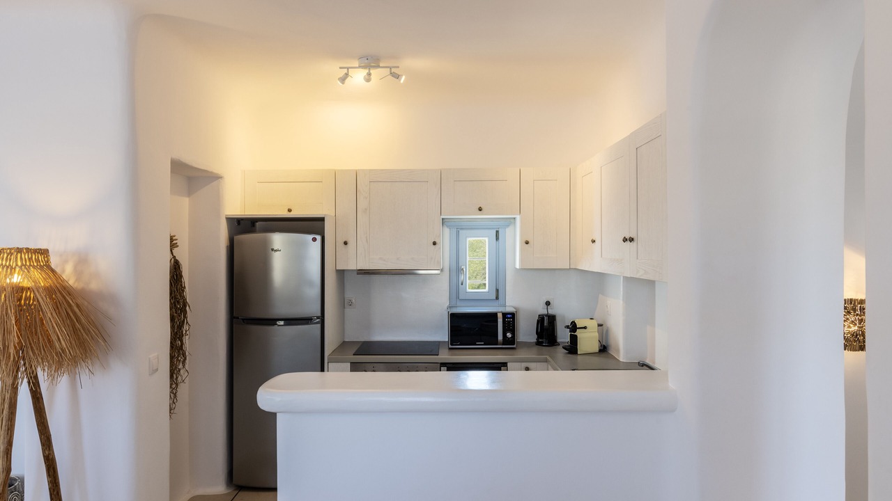 Photo of Kitchen in Platis Gialos
