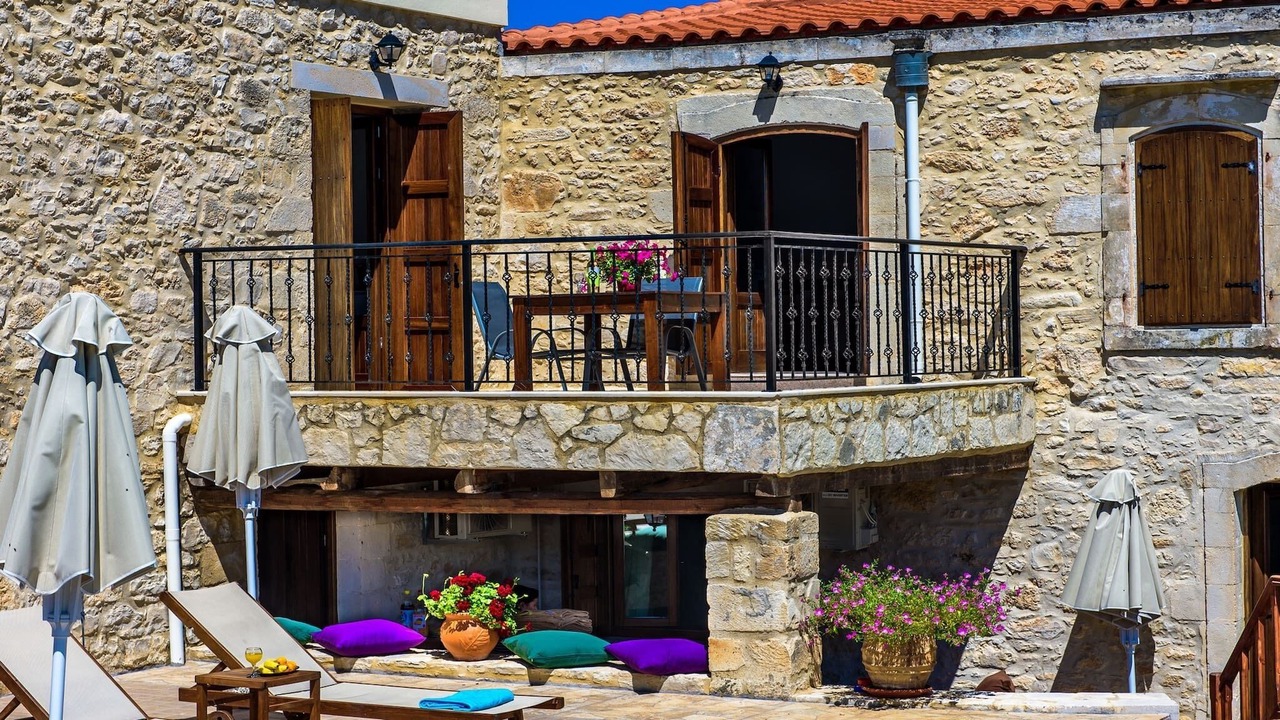 Photo of Patio Balcony in Margarites