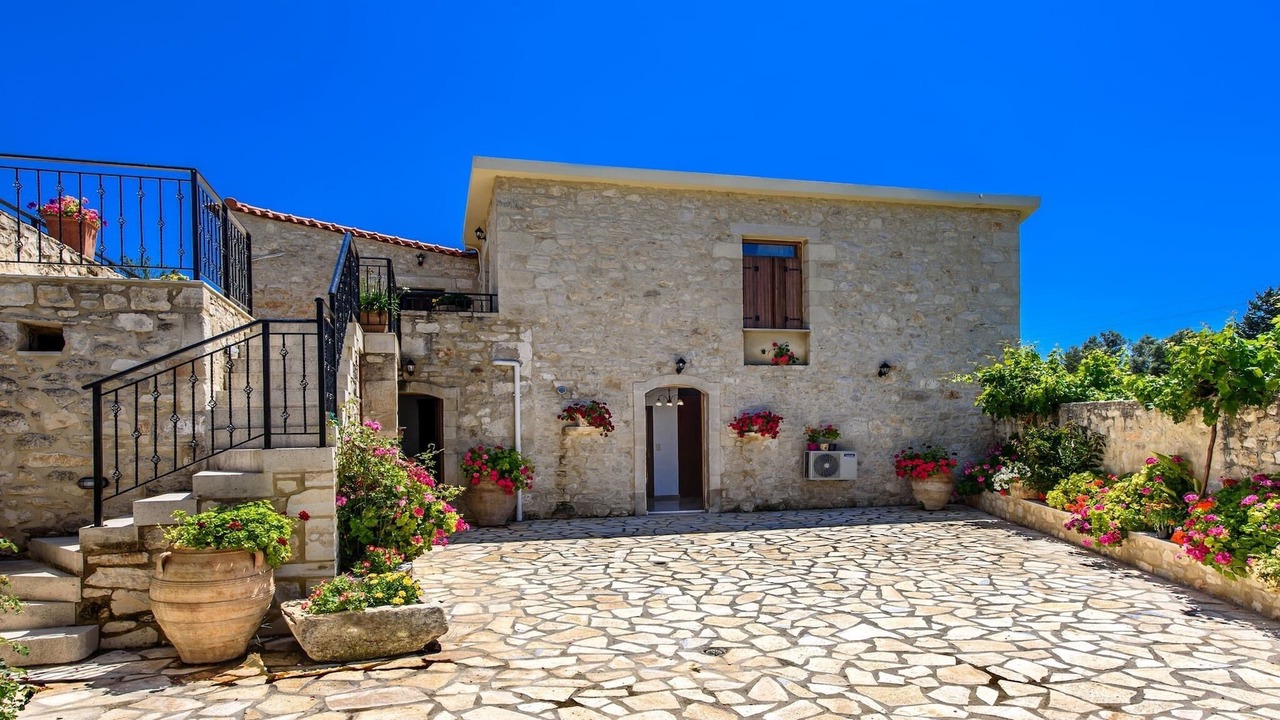 Photo of Outdoor in Margarites