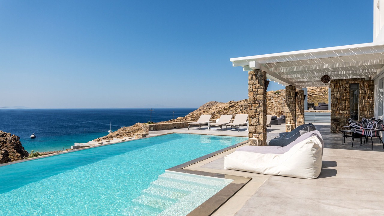 Photo of Outdoor in Elia