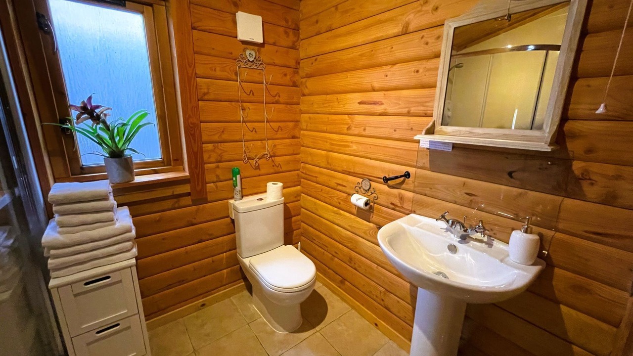Photo of Bathroom in Aberchirder