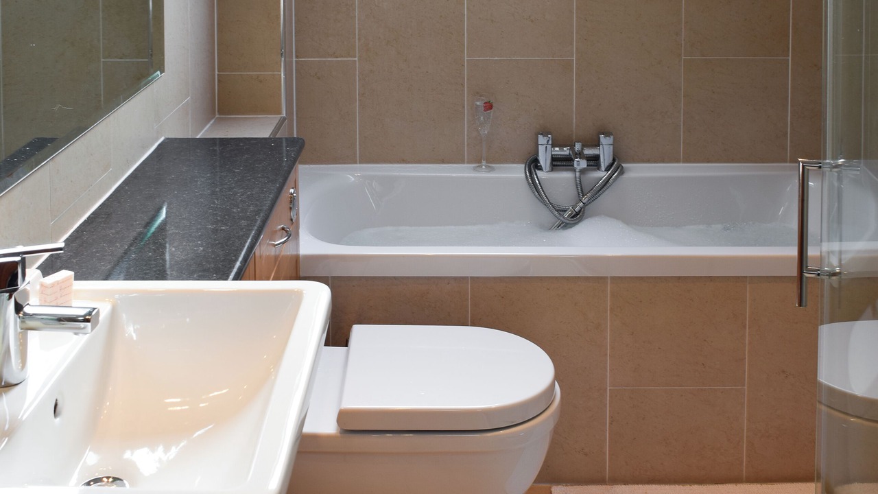 Photo of Bathroom in Weem