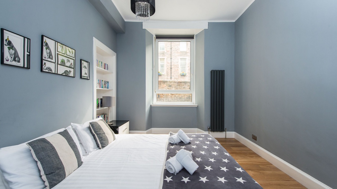 Photo of Bedroom in Tollcross