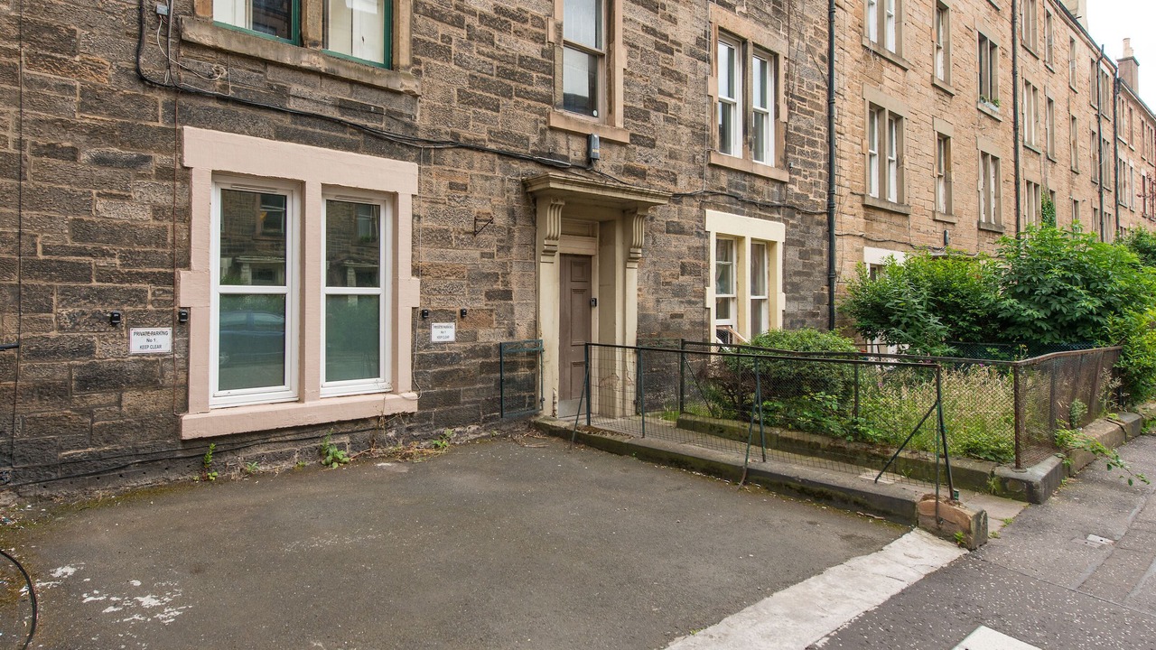 Photo of Outdoor in Tollcross