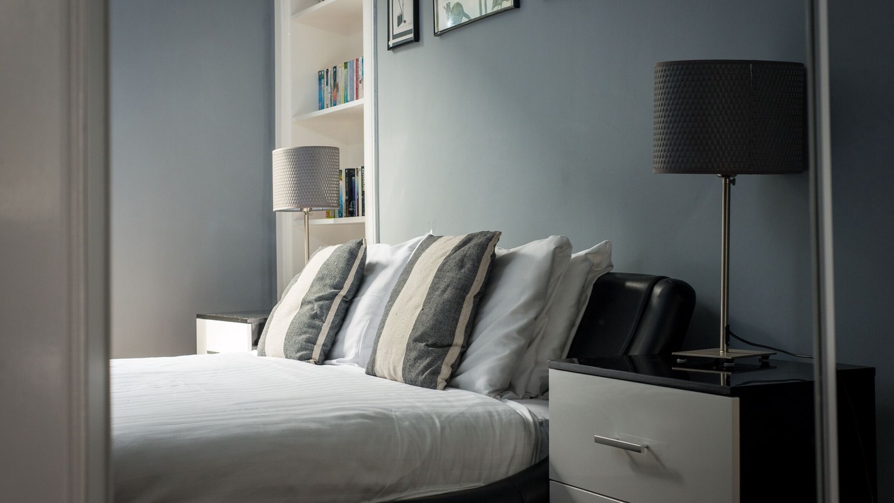 Photo of Bedroom in Tollcross
