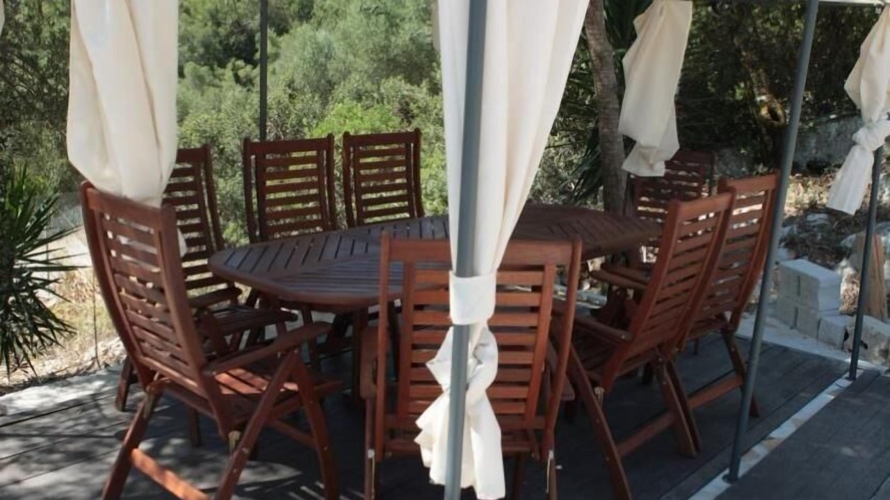 Photo of Outdoor in Tselendata