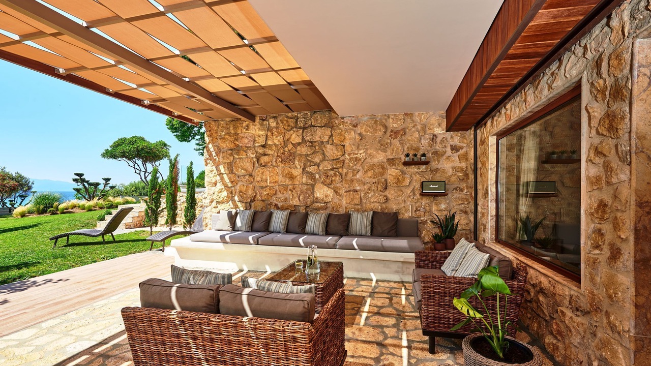 Photo of Patio Balcony in Develikia