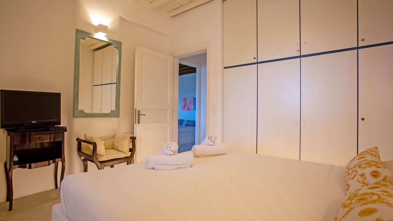 Photo of Bedroom in Houlakia
