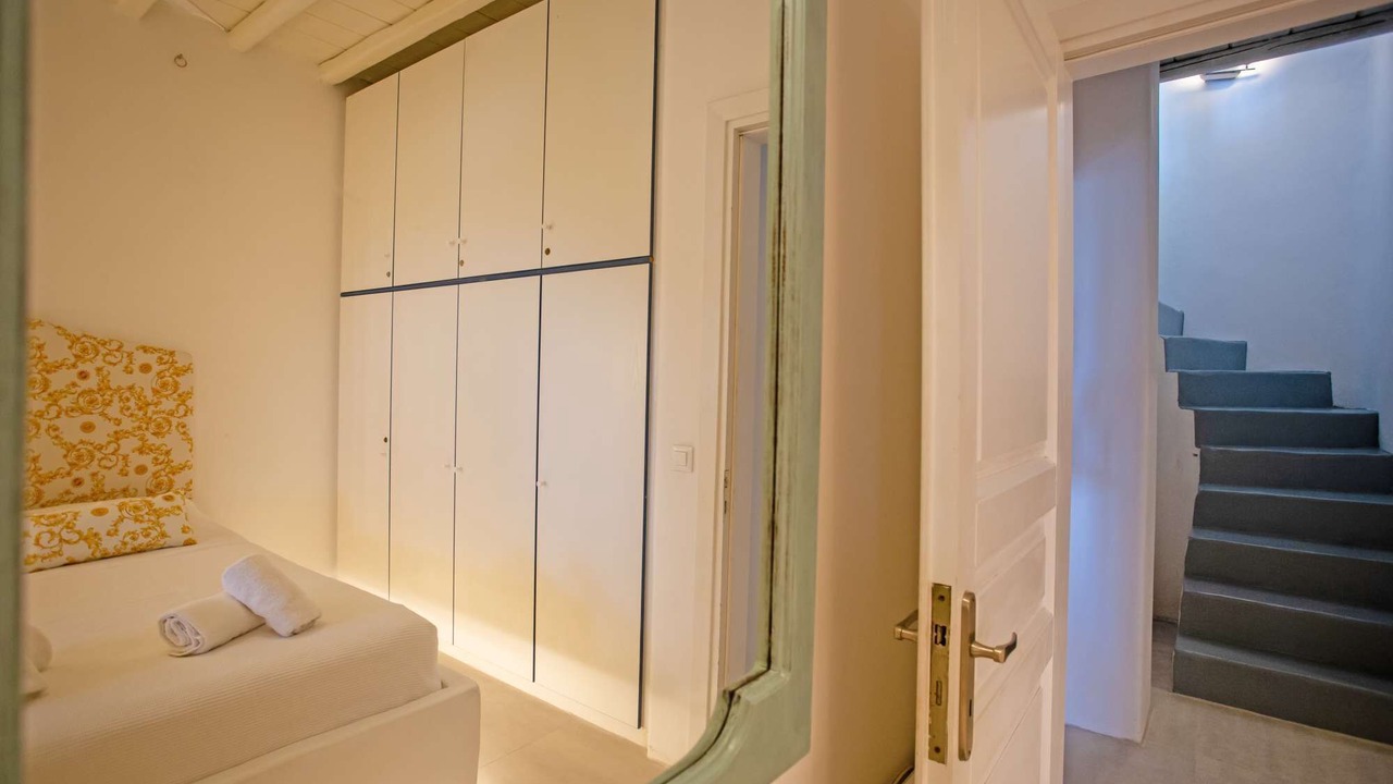 Photo of Bedroom in Houlakia