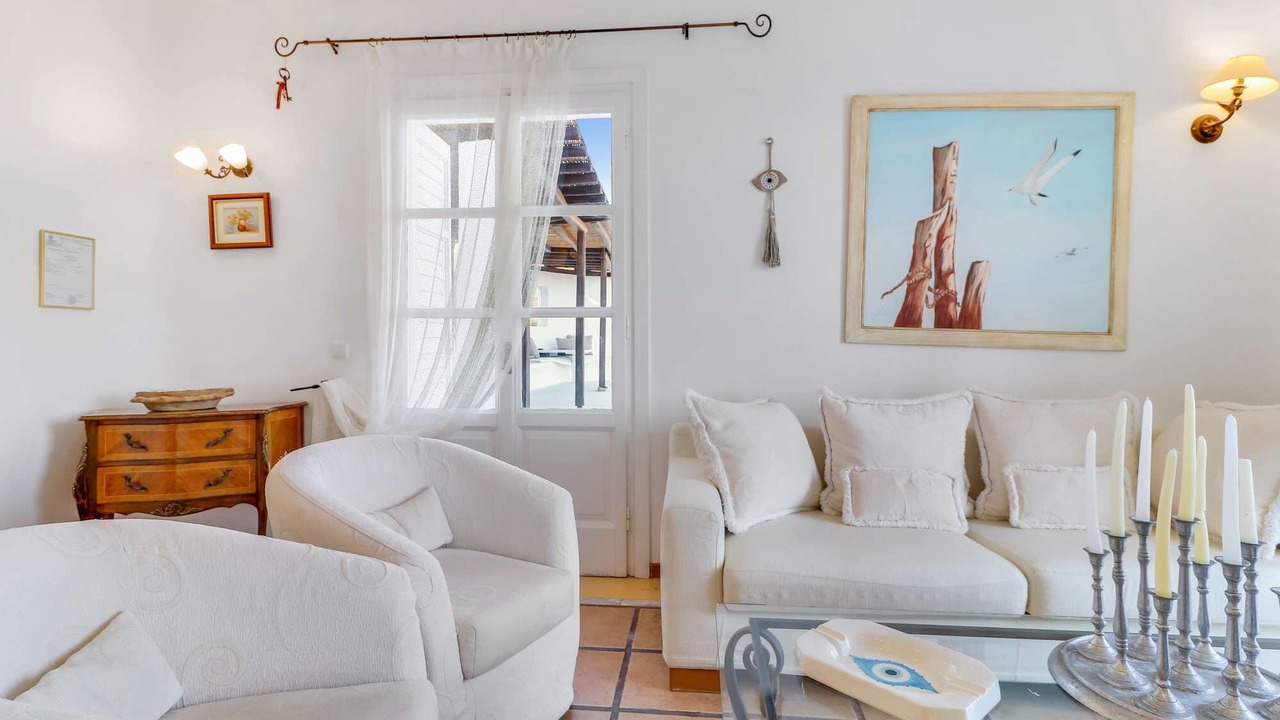 Photo of Livingroom in Houlakia