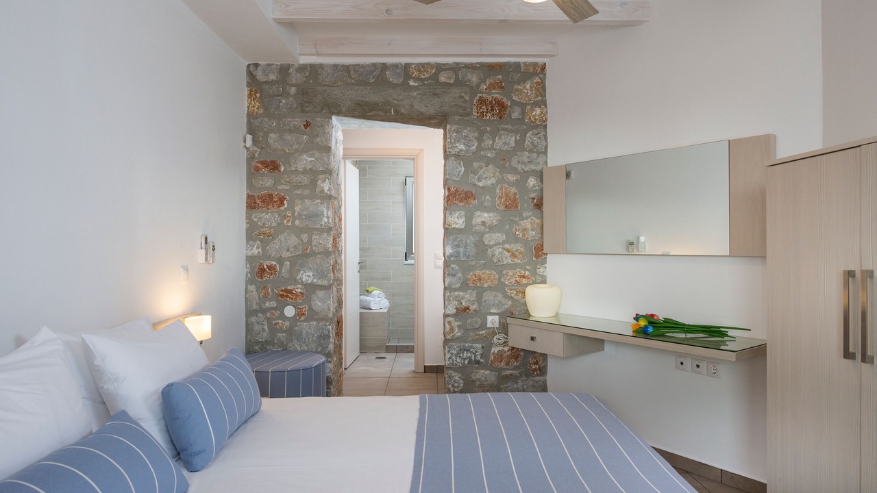 Photo of Bathroom in Gialos