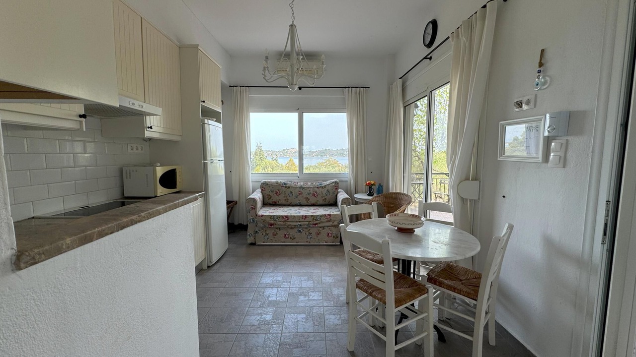Photo of Livingroom in Sithonia