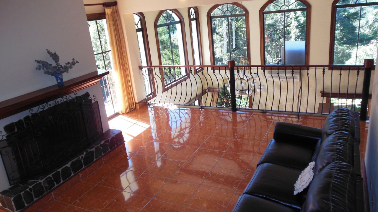 Photo of Livingroom in Roble