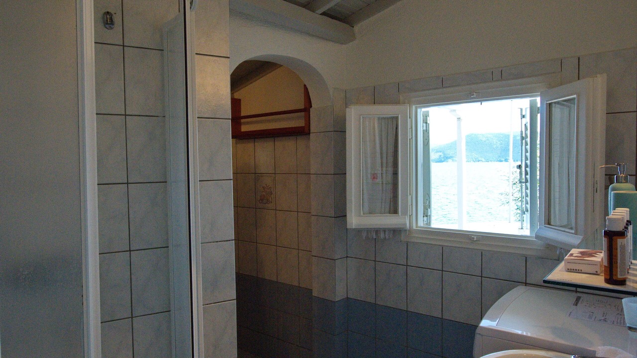 Photo of Bathroom in Nimfea