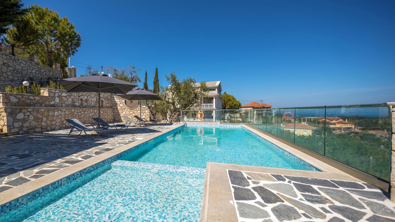 Photo of Outdoor in Alonia