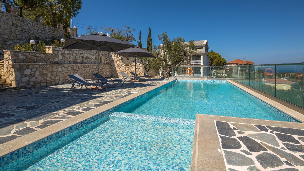 Photo of Outdoor in Alonia