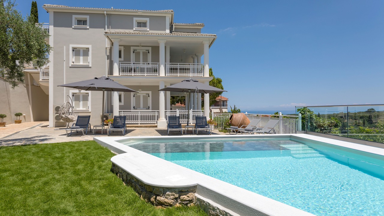 Photo of Outdoor in Alonia
