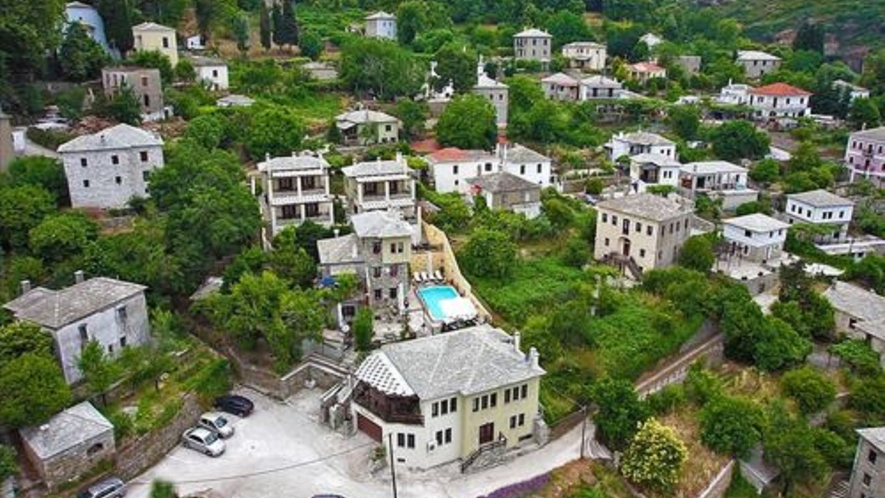 Photo of Outdoor in Lambinou