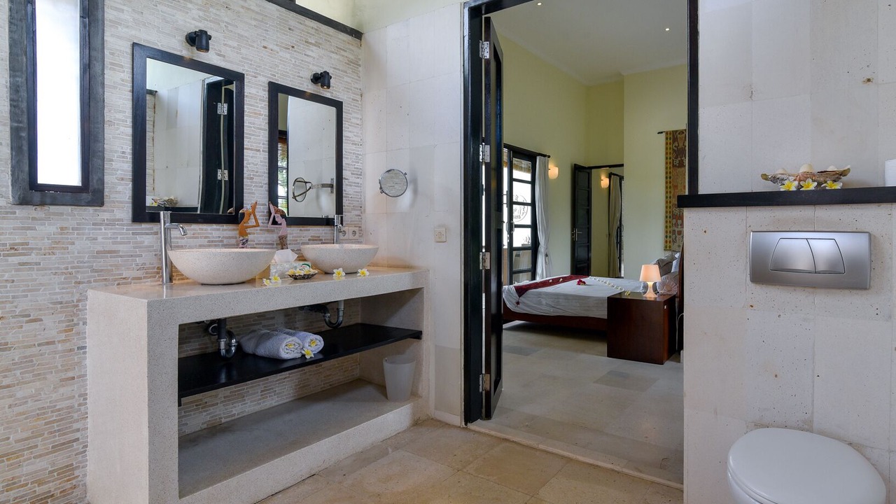 Photo of Bathroom in Lokapaksa