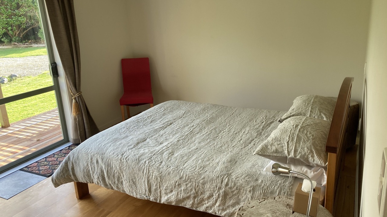 Photo of Bedroom in Tataraimaka