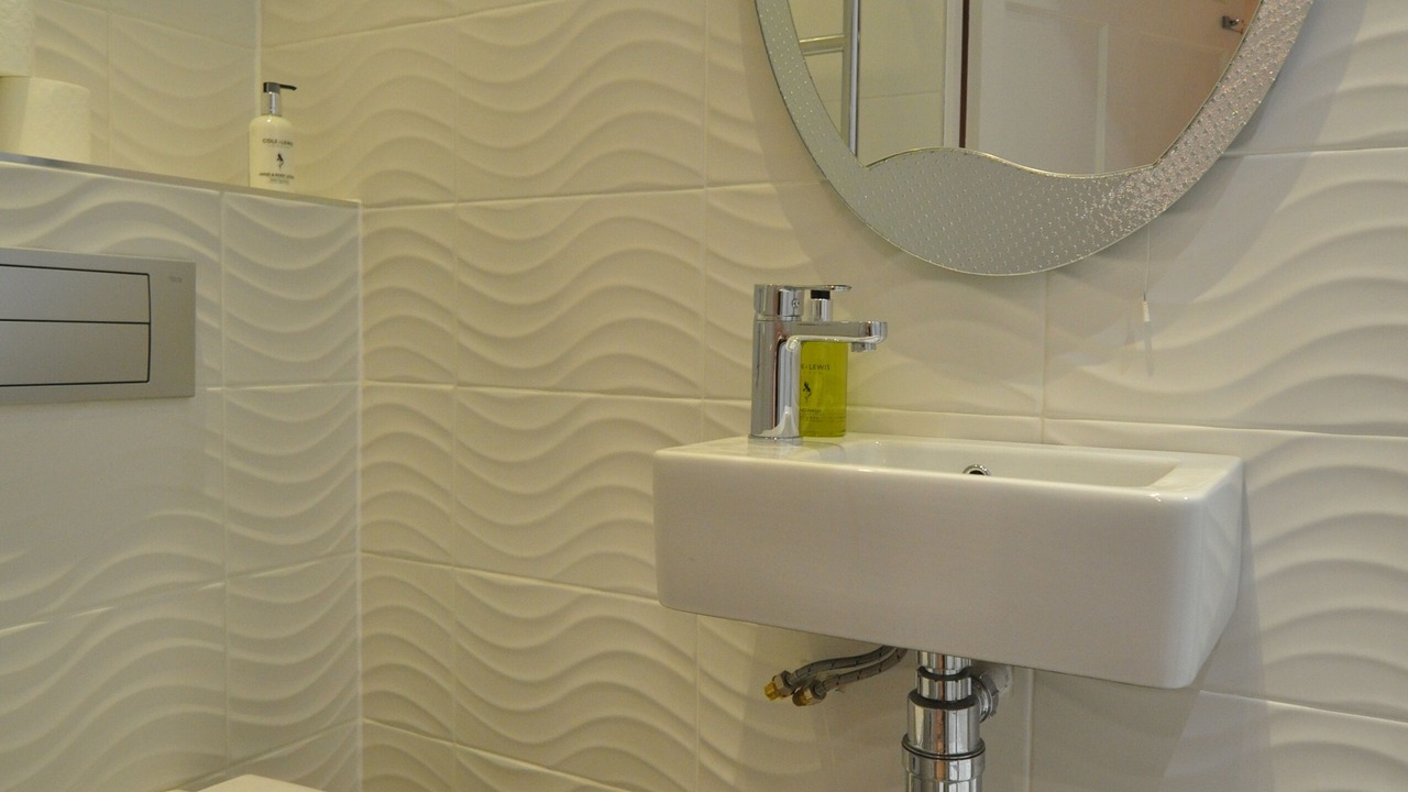 Photo of Bathroom in New Town