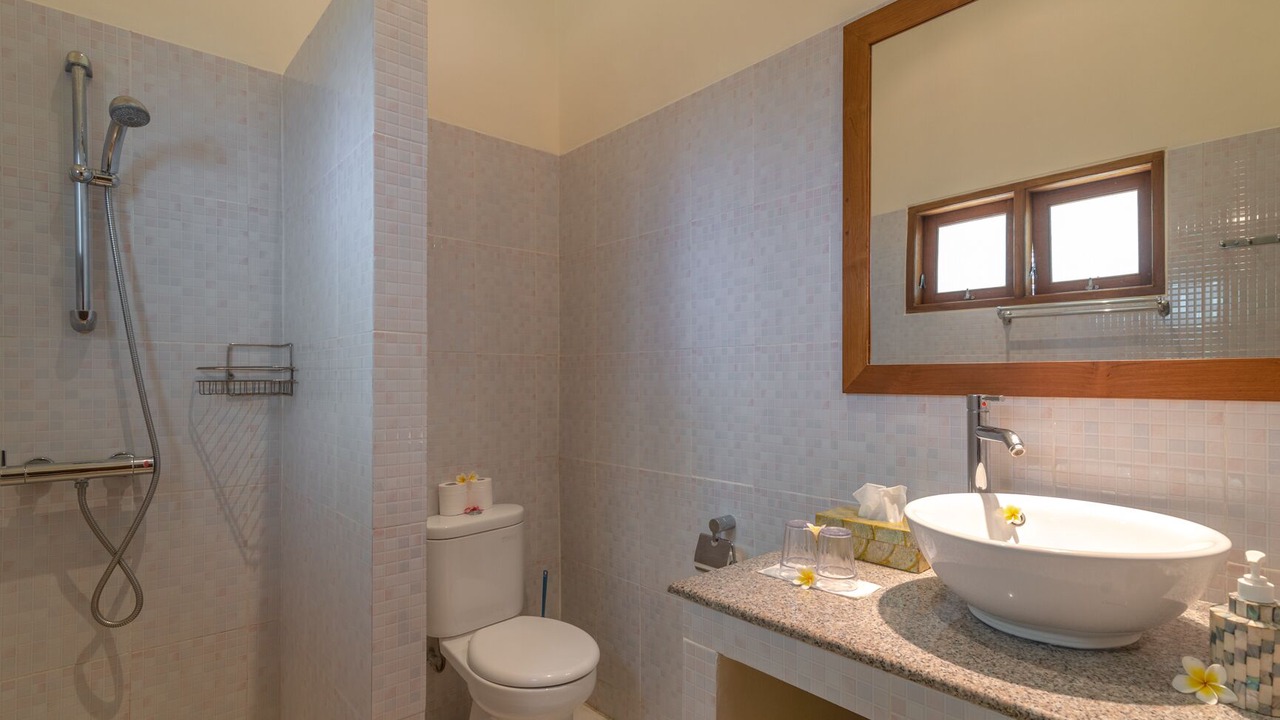 Photo of Bathroom in Lokapaksa