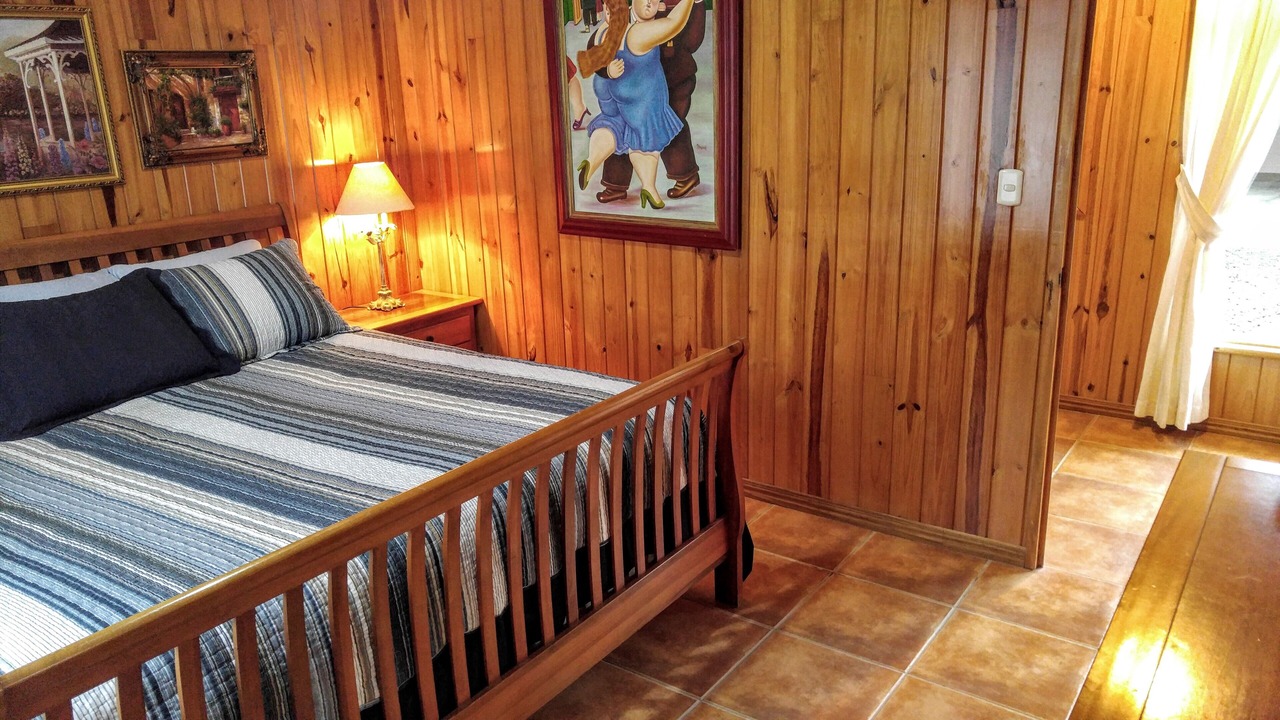 Photo of Bedroom in Orosi