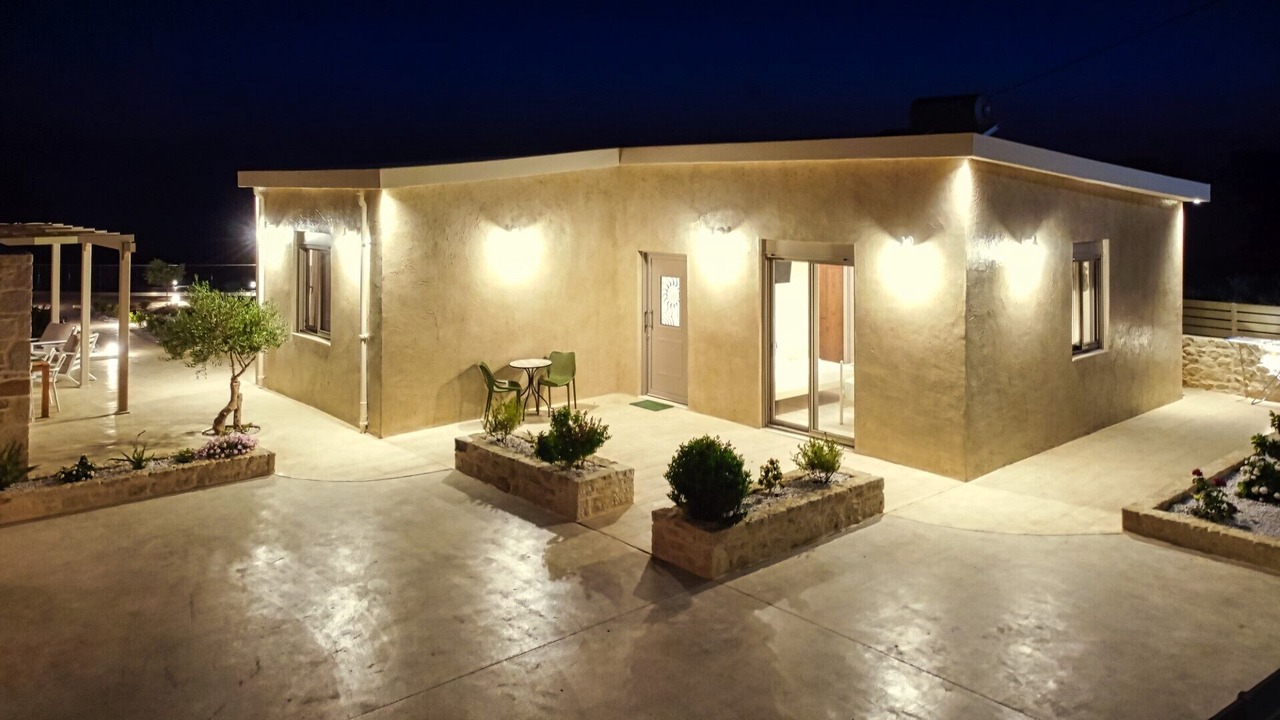 Photo of Outdoor in Limeniskos