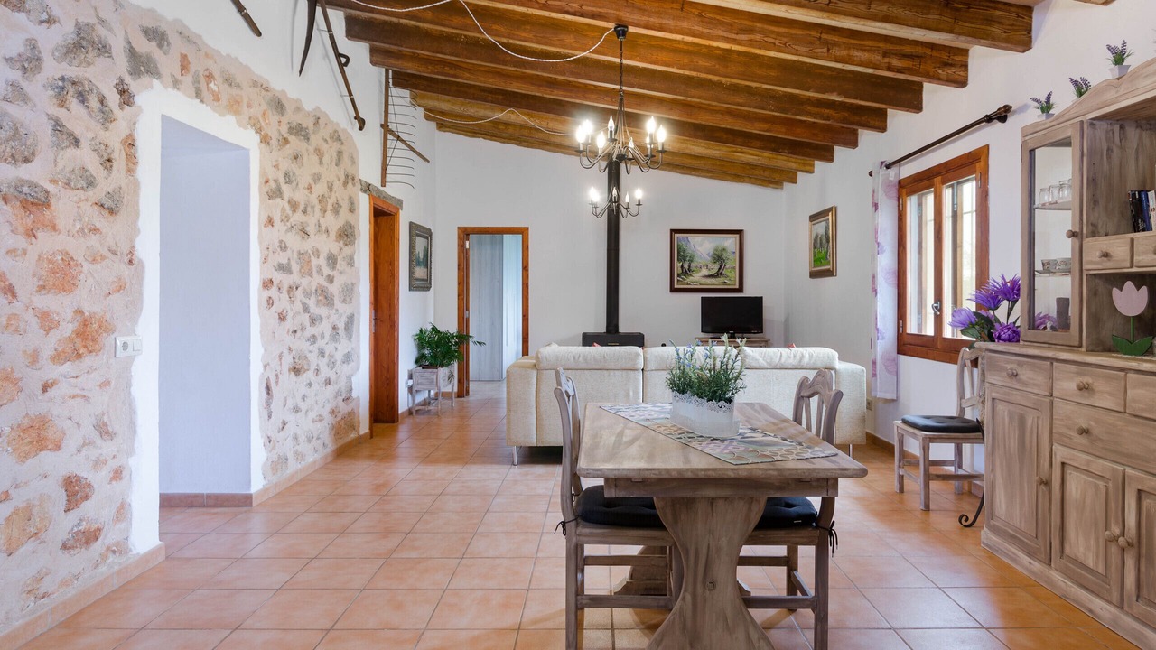 Photo of Livingroom in Llubi