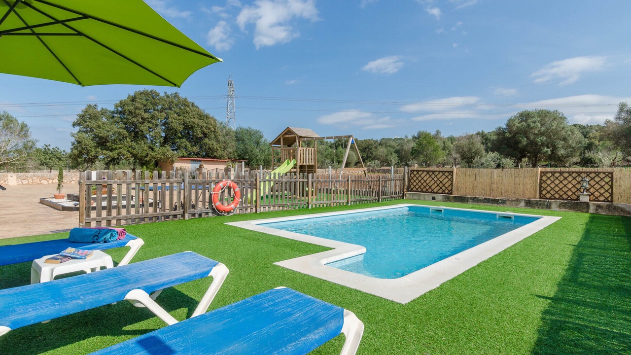 Photo of Outdoor in Llubi